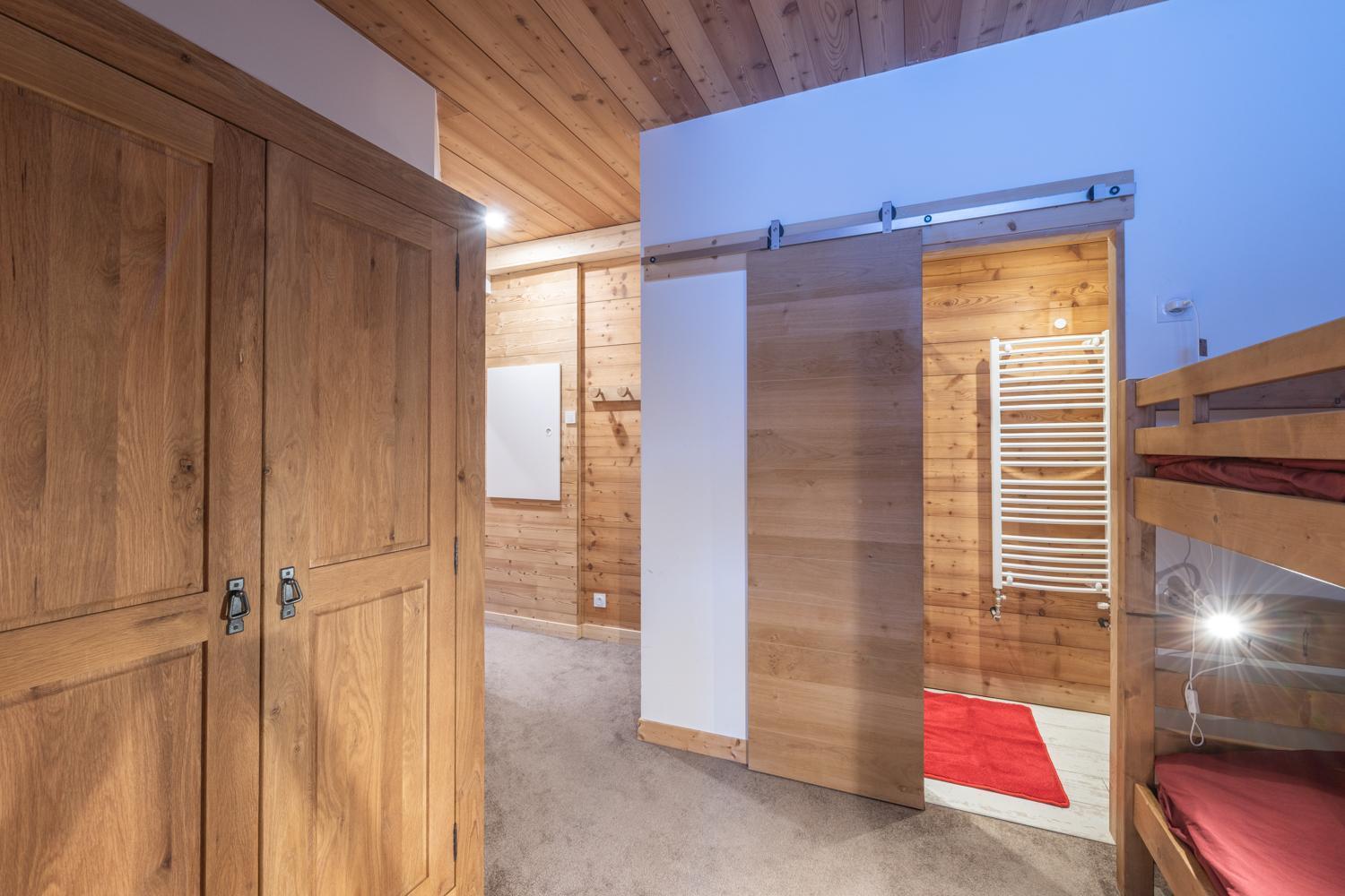 Chalet Alpe D'Huez 1850-Sea And Mountain Pleasure Avec 2 Appartements- 1 Appartement 3 Chambres 8 Couchages - 3 Salles D'Eau Et 1 Appartement 5 Chambres 12 Couchages 5 Salles D'Eau - Jacuzzi Et Sauna -Pieds Des Pistes Et Centre Экстерьер фото