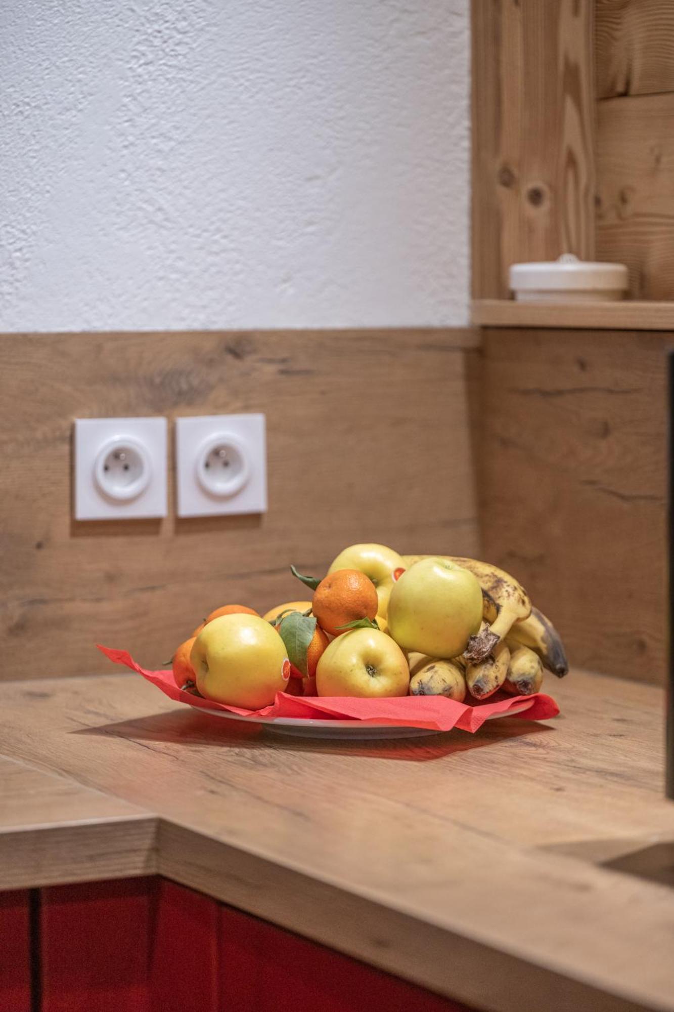 Chalet Alpe D'Huez 1850-Sea And Mountain Pleasure Avec 2 Appartements- 1 Appartement 3 Chambres 8 Couchages - 3 Salles D'Eau Et 1 Appartement 5 Chambres 12 Couchages 5 Salles D'Eau - Jacuzzi Et Sauna -Pieds Des Pistes Et Centre Экстерьер фото