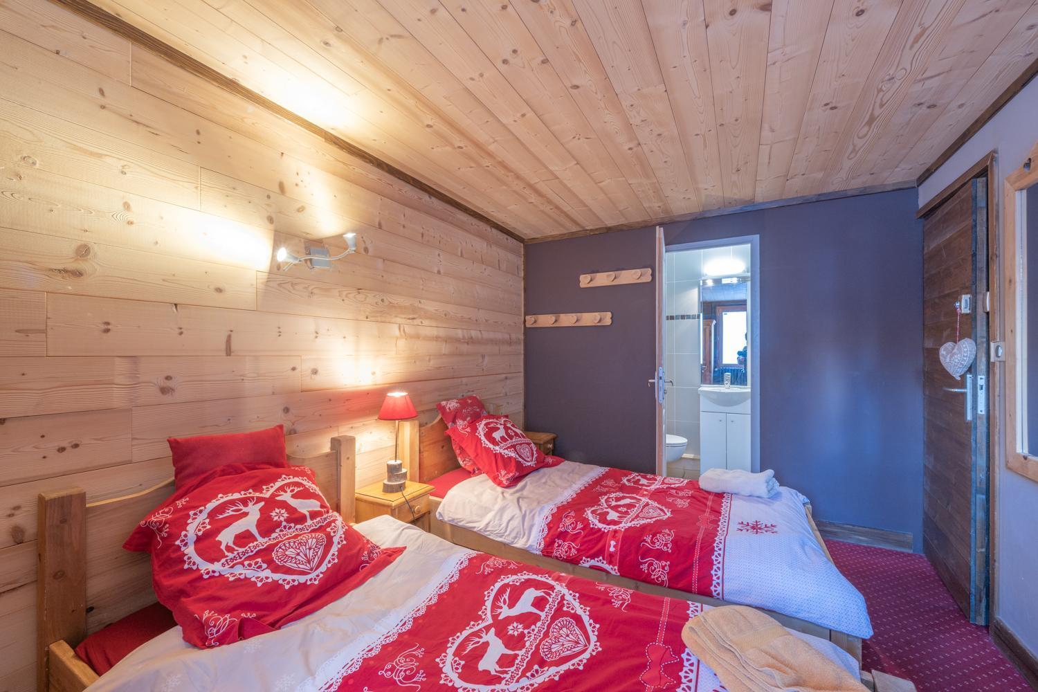 Chalet Alpe D'Huez 1850-Sea And Mountain Pleasure Avec 2 Appartements- 1 Appartement 3 Chambres 8 Couchages - 3 Salles D'Eau Et 1 Appartement 5 Chambres 12 Couchages 5 Salles D'Eau - Jacuzzi Et Sauna -Pieds Des Pistes Et Centre Экстерьер фото