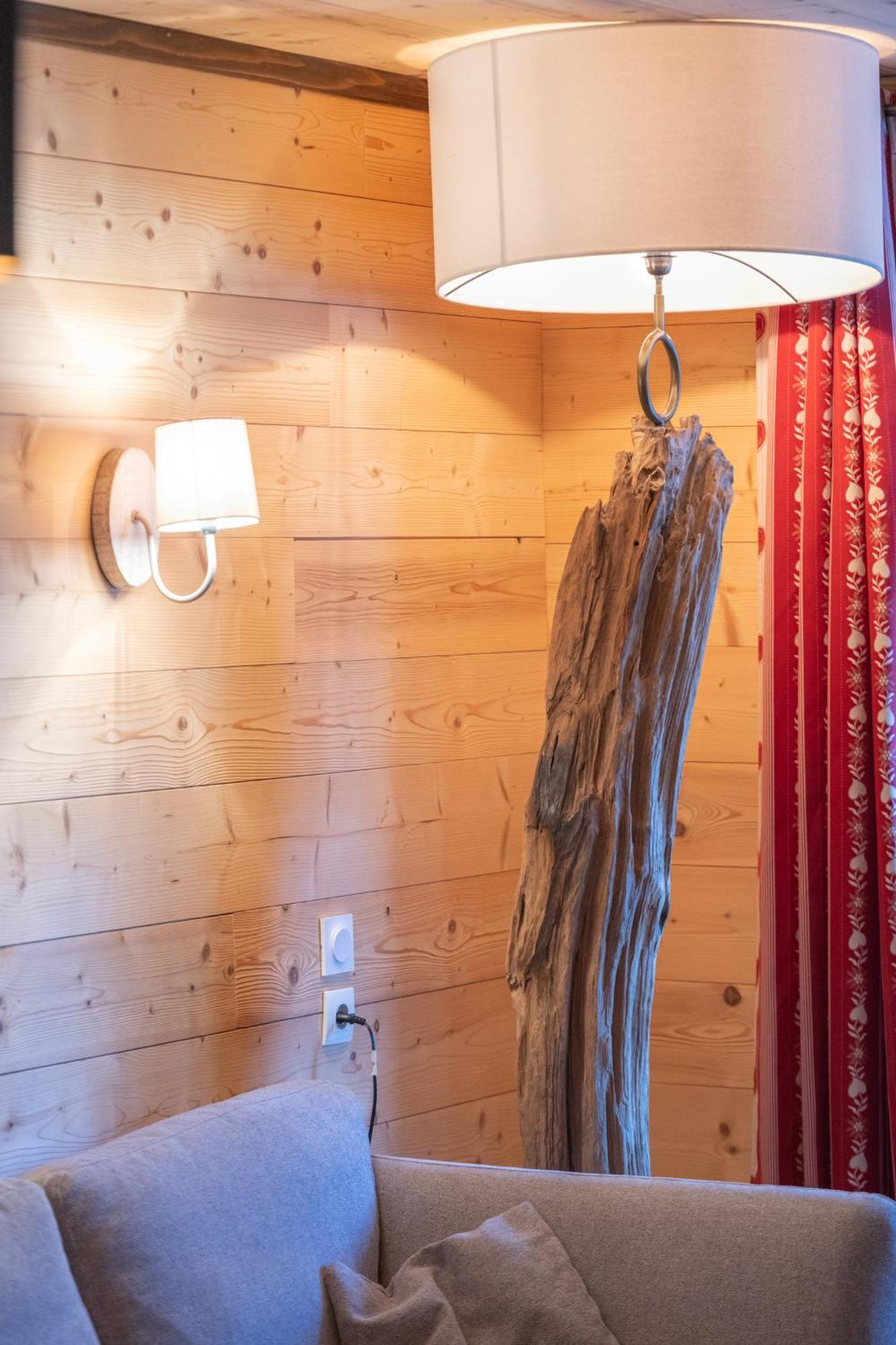 Chalet Alpe D'Huez 1850-Sea And Mountain Pleasure Avec 2 Appartements- 1 Appartement 3 Chambres 8 Couchages - 3 Salles D'Eau Et 1 Appartement 5 Chambres 12 Couchages 5 Salles D'Eau - Jacuzzi Et Sauna -Pieds Des Pistes Et Centre Экстерьер фото